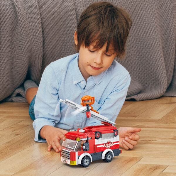 BanBao New City Series 229 PCS – Block Building City Set with Figures - Image 3